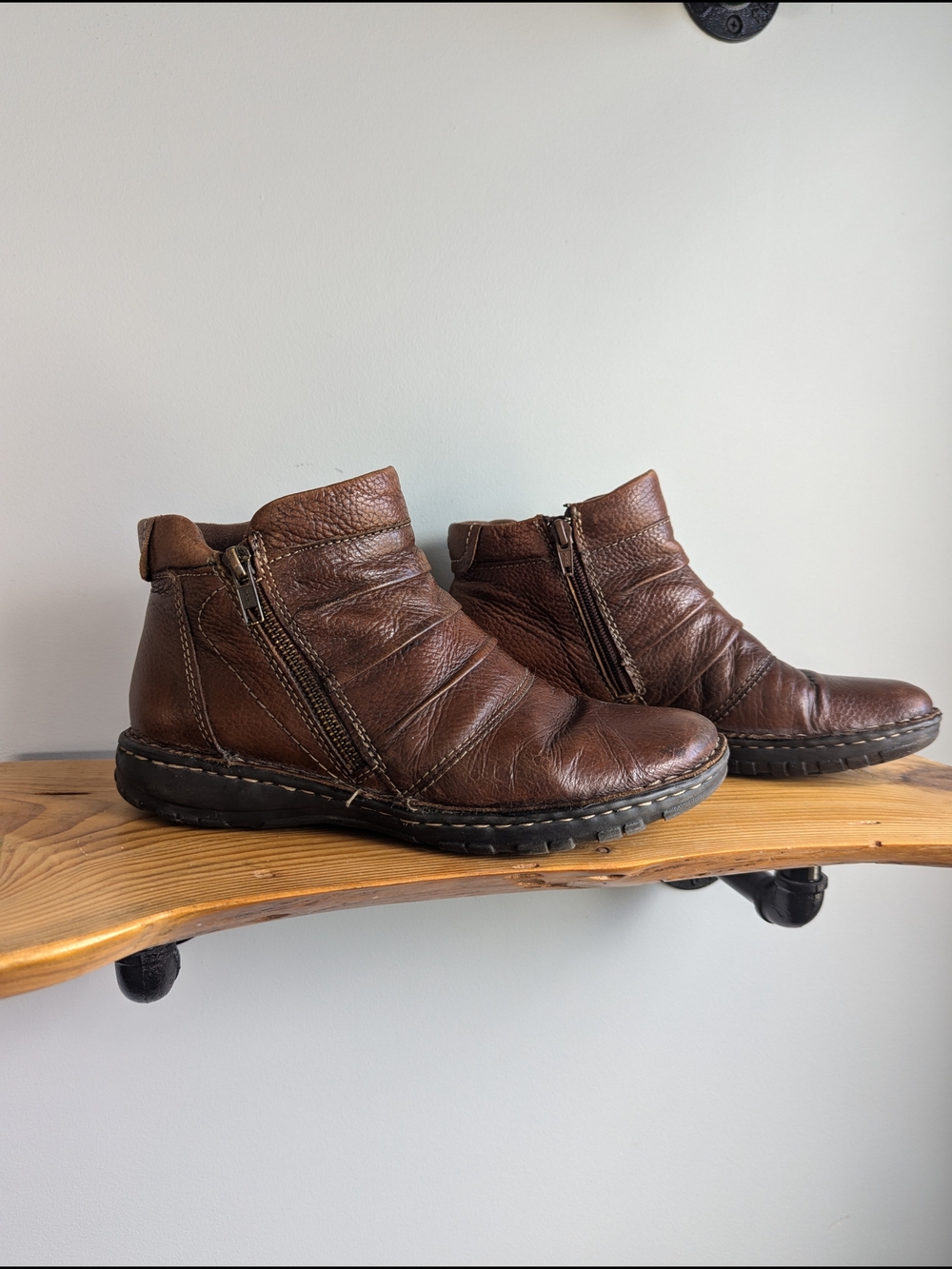 Women's Brown Leather Side-Zip Ankle Boots